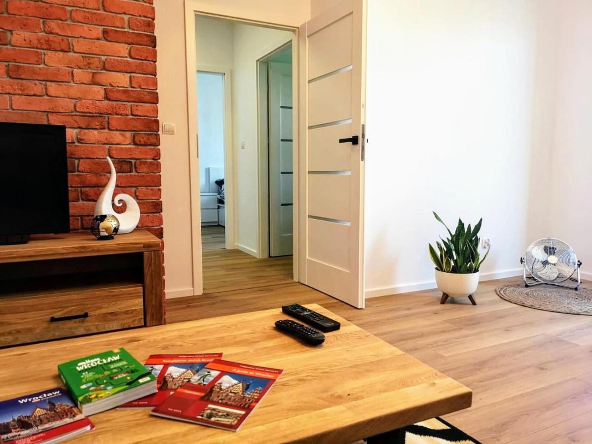 Nowoczesny Apartament Na Promenadach Wroclawskich Экстерьер фото